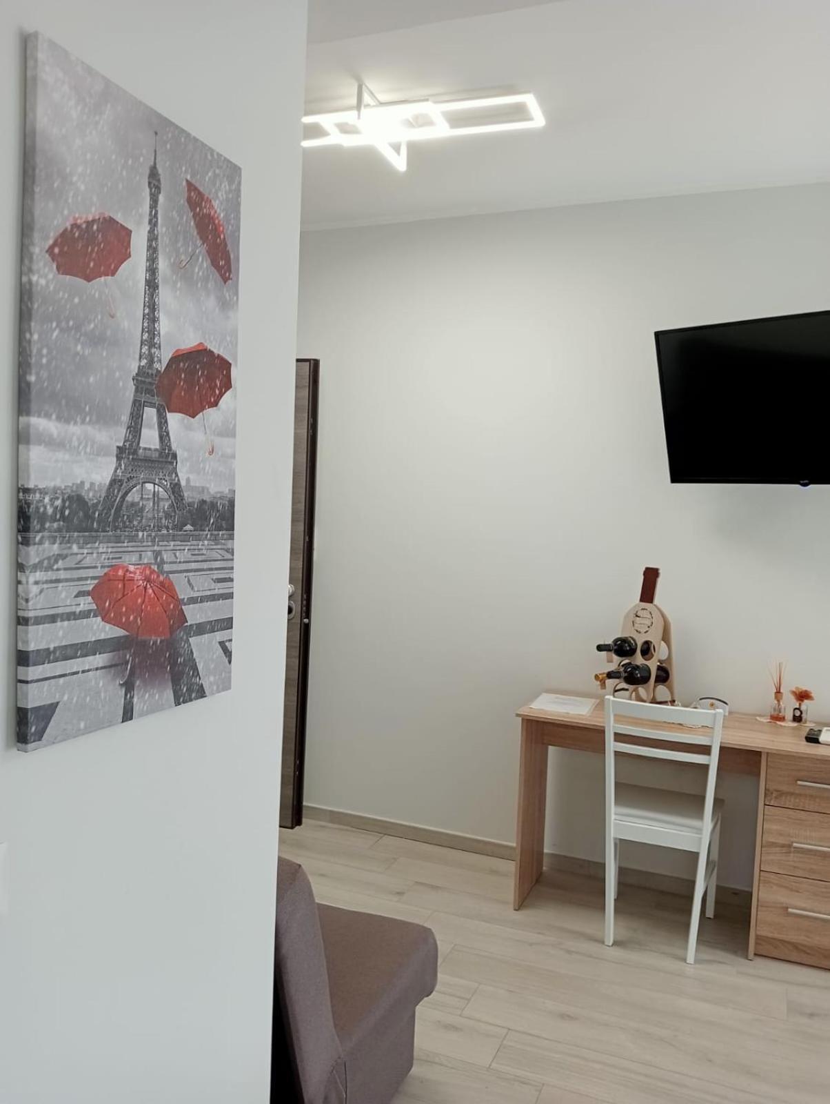 Appartamento Moderno In Centro Citta 산타가타디밀리텔로 외부 사진